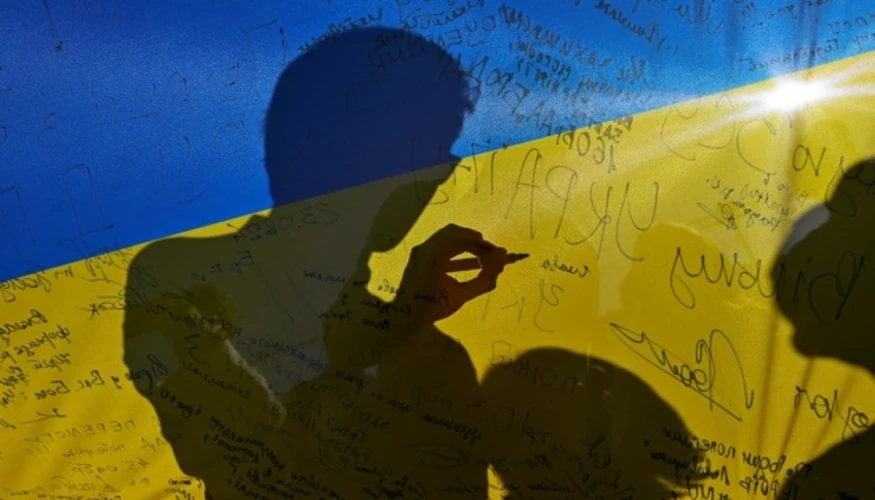 КМІС оприлюднив цифри: 77% — за опір, 12% — за поступки